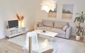 Stardust Apartment